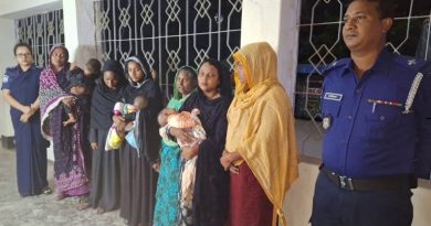 হাসপাতালে রোগী সেজে চুরি, সাত নারী গ্রেপ্তার