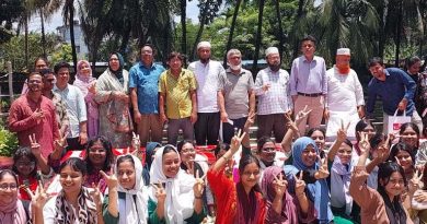 কুমিল্লা বোর্ডে পাসের হারে সর্বনিম্ন নোয়াখালী, জেলায় শীর্ষে সরকারি বালিকা উচ্চ বিদ্যালয়
